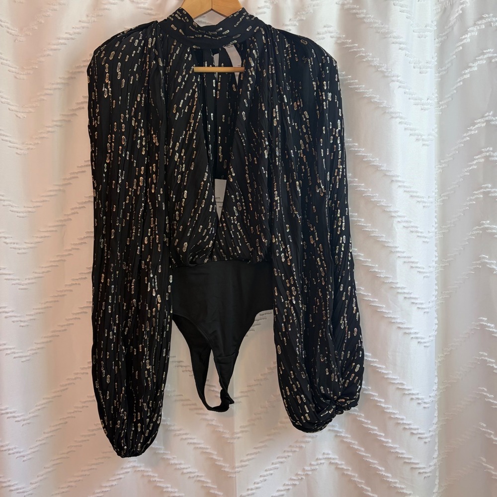 Printed Black Long-Sleeve V-Neck Bodysuit
